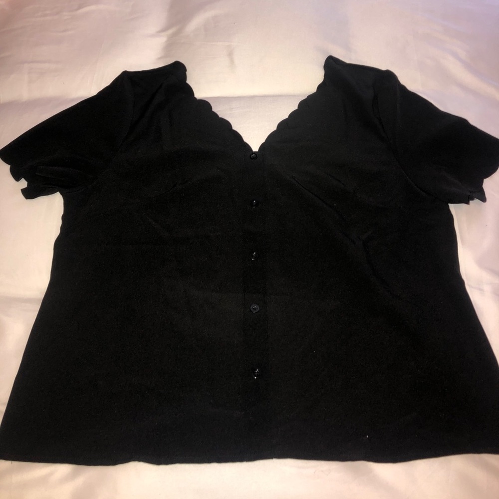 Shein L Never Worn Black Blousy Top